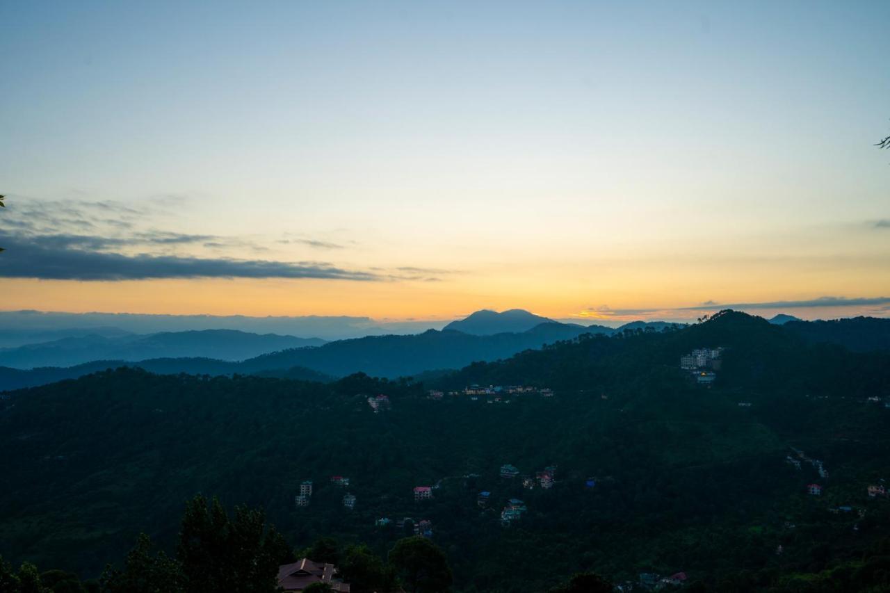 Stayvista At Springfield With Bonfire Kasauli Eksteriør billede